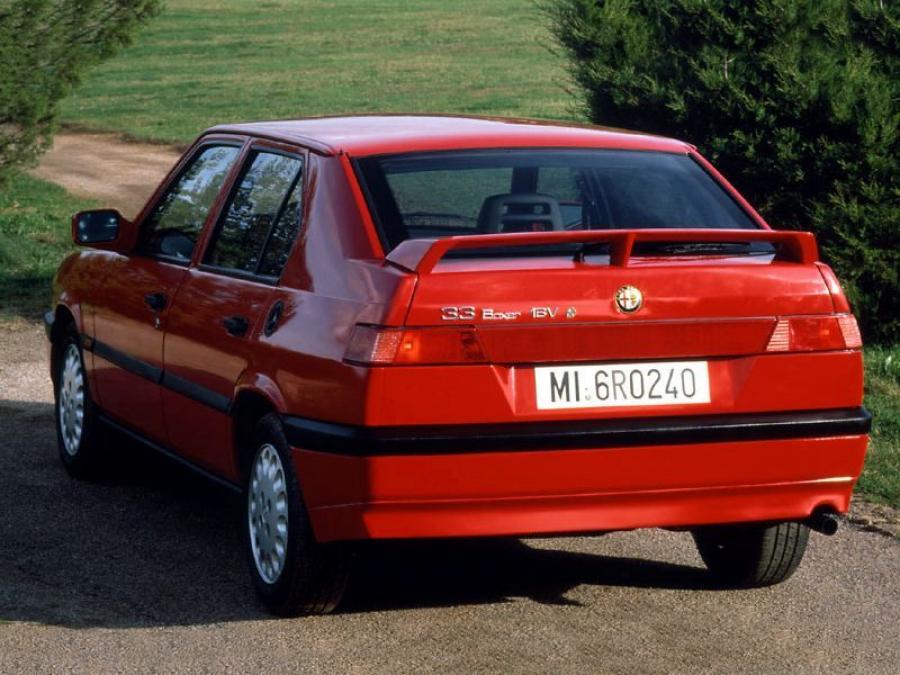  Alfa Romeo 33 Boxer 16V Quadrifoglio Verde (907) 1990 года  (фото 2 из 2)